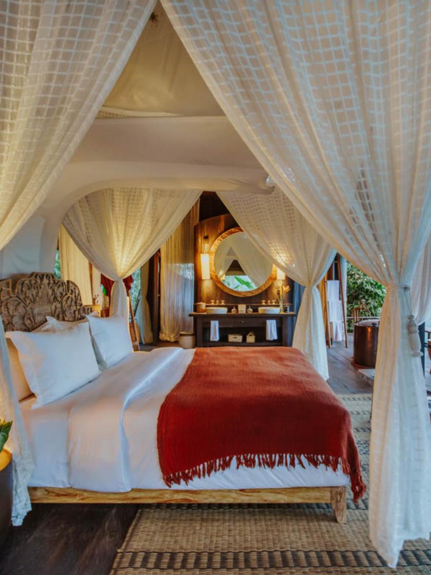 Banyan Tree Escape Buahan